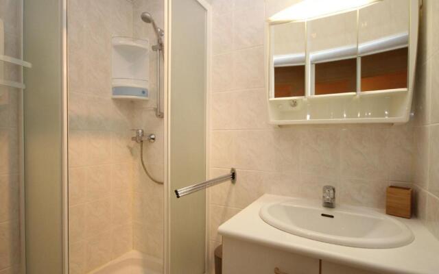 Appartement Mont-Dore, 4 pièces, 8 personnes - FR-1-608-3