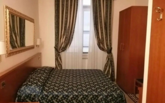 Cavour Suites