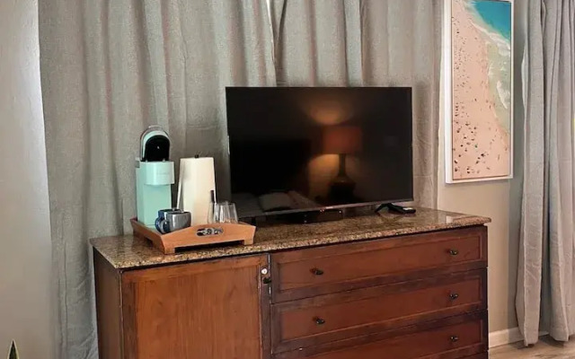 Sandy Toes Getaway in Kona