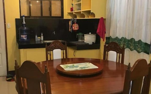 Pines Mansion II - Rooms for Rent on Cash Basis with 30% Reservation Fee before arrival