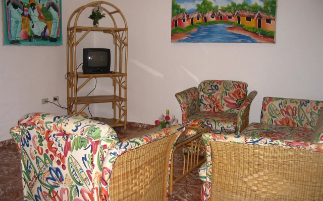 Plaza Real Resort