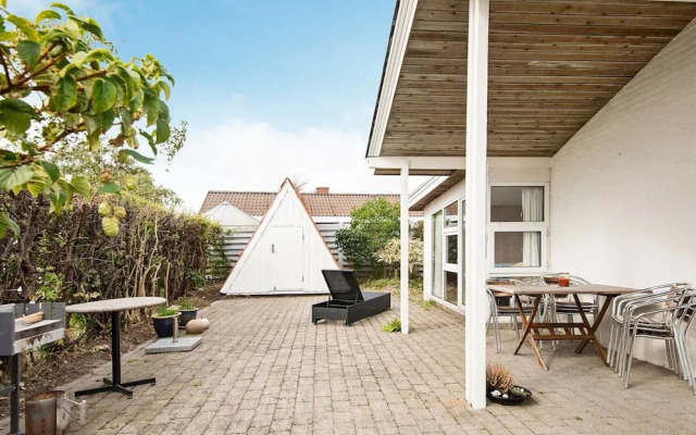Elegant Holiday Home in Jutland near Sea