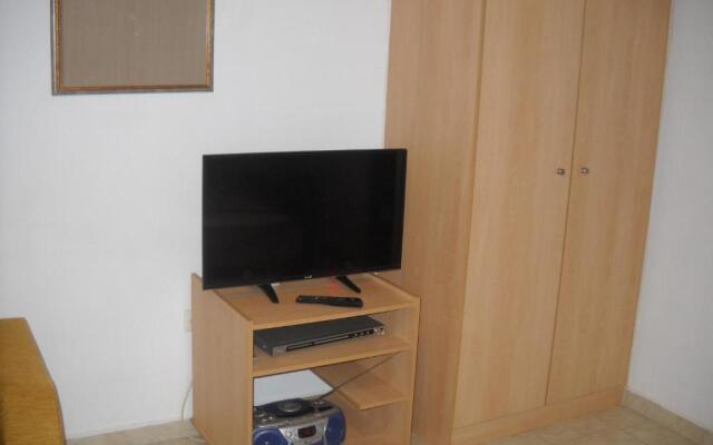 Central Cozy Apartment 4