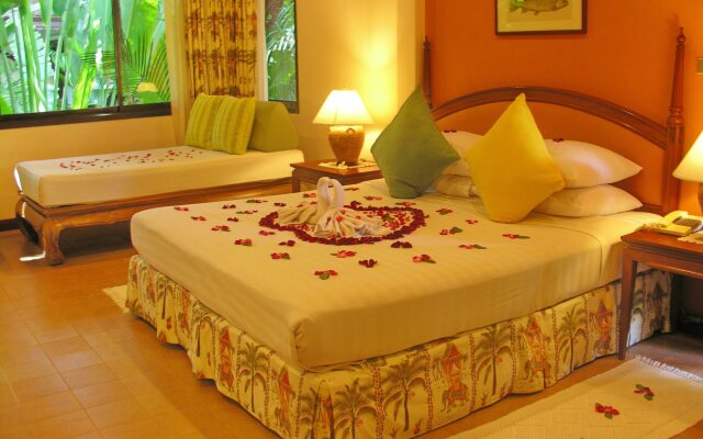 White House Beach Resort And Spa