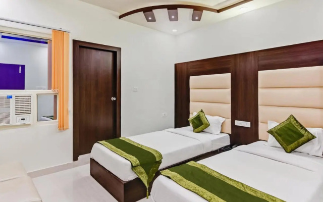 Treebo Resto- Near Lucknow Railway Station