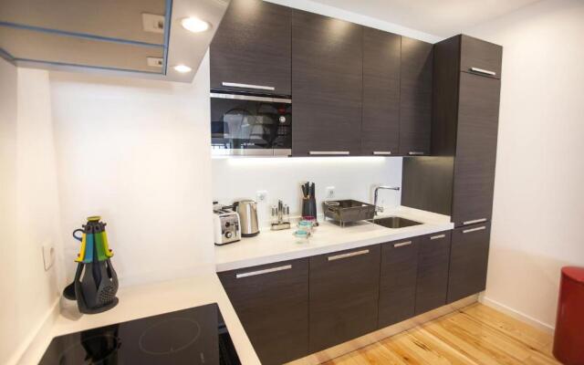 LovelyStay - Cais Apartment River View