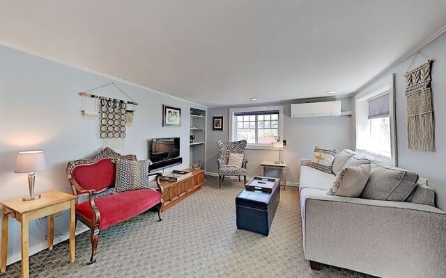 2805 23rd Ave W Home