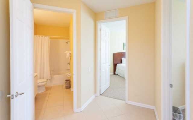 Vista Cay - 4804 Cayview Avenue #306