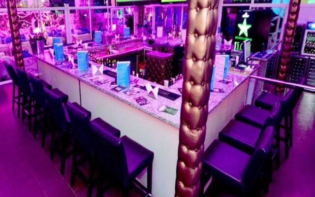 Ushuaia clubbing hotel