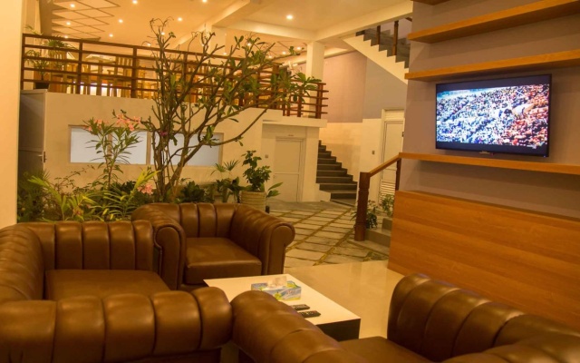Kuredhi Beach Inn - photo 2