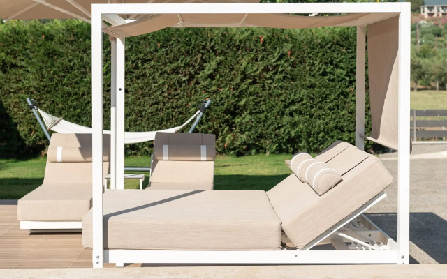Astra Sarti Luxury Suites