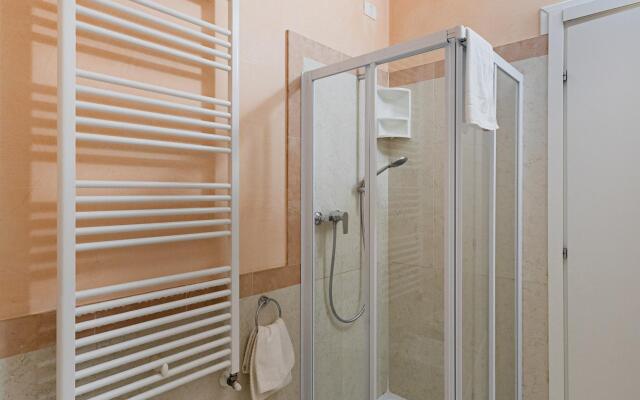 Residenza Miralago With Pool - Two-bedroom With Terrace