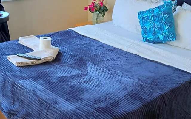 Neo&ruks self catering services