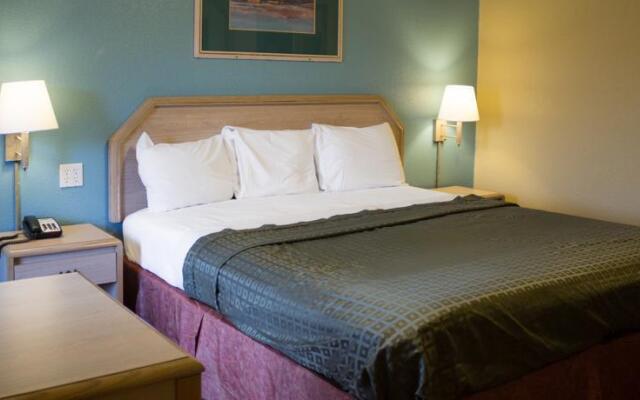 Regency Inn & Suites