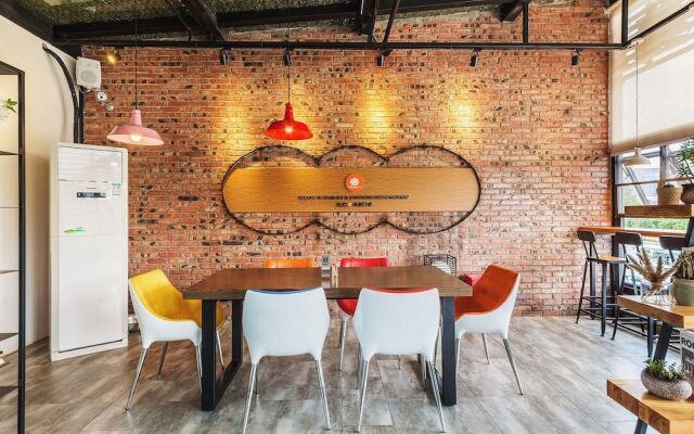 The Borrman Hotel Kunming KMG