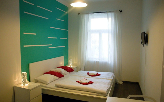 Budget Apartment