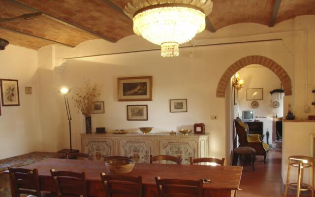 Casalunga Beautiful Farmhouse With Swimming Pool and Garden-casalunga