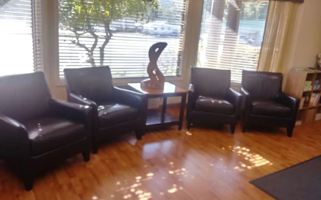 Best Western Oakridge Inn