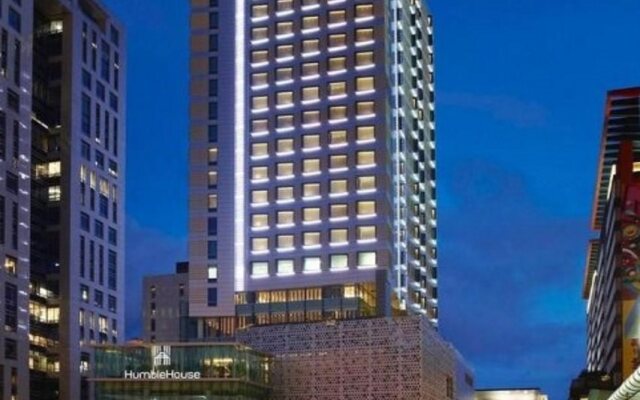 Humble House Hotel Taipei, Curio Collection by Hilton