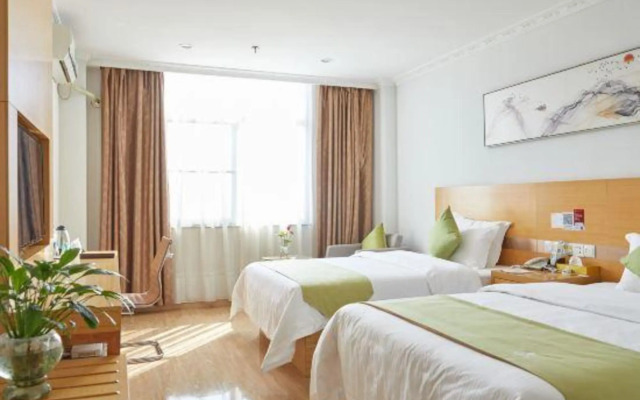 GreenTree Alliance Hotel (Foshan Pingzhou Jade Street)