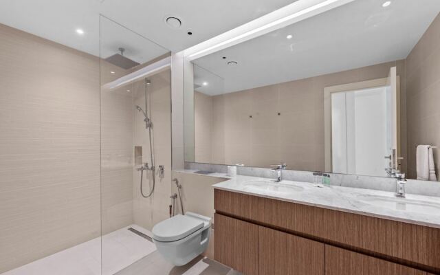 La Mer La Cote Bldg 2bdrms and Pool