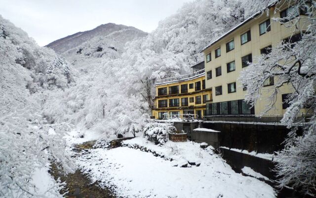 Kawafuru Onsen Hamaya Ryokan