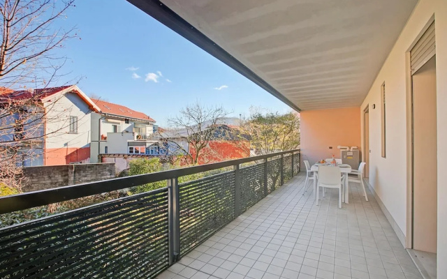 Magnolia - New Apartment Laveno Center