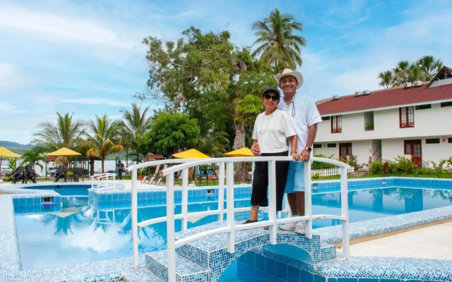 Laguna Azul Albergue Turístico