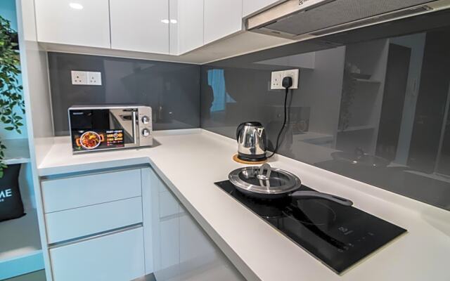 Almas Suites by Subhome