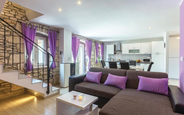 Nice Home in Barban With Wifi and 2 Bedrooms