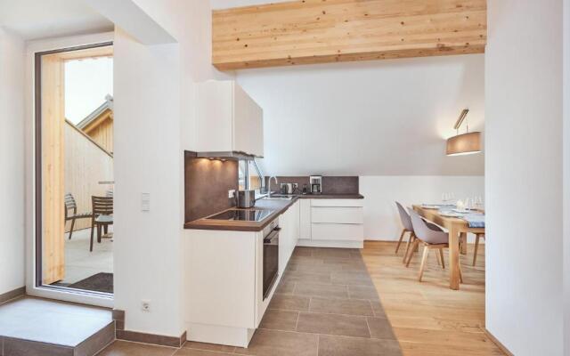 Die Tauplitz Lodges - Bergblick B7-2 by AA Holiday Homes