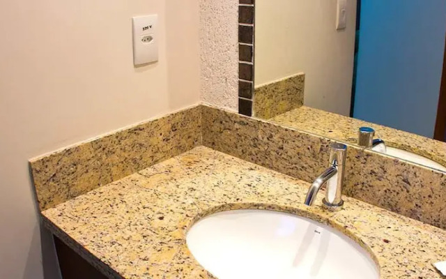 Thermas Boulevard Suite Hotel