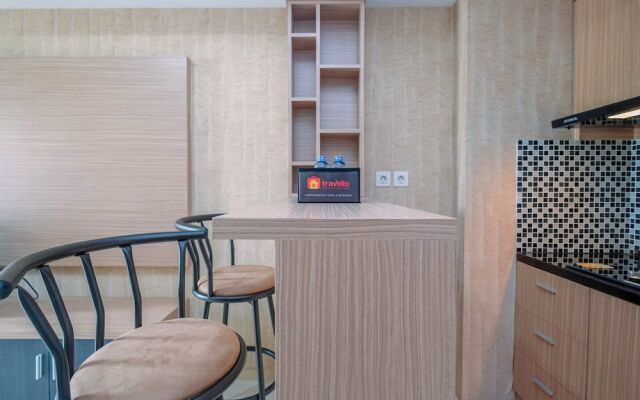 Comfortable and Lovely 2BR Apartment at Springlake Summarecon