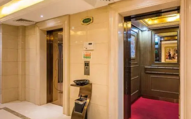Vienna Hotel Suzhou Industrial Park Yangcheng Lake Fashion Stage