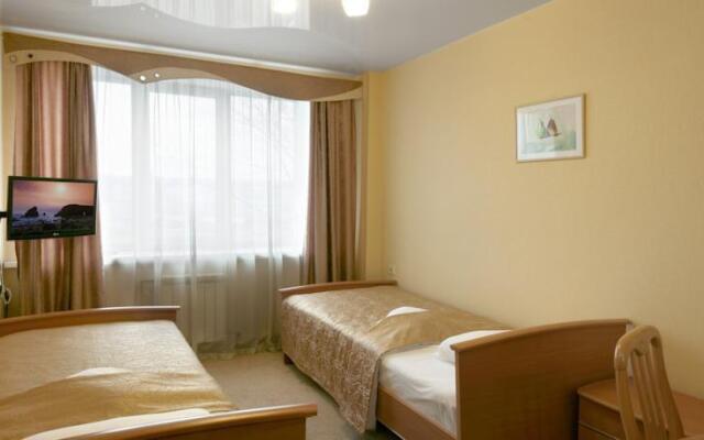 Ayir Hotel