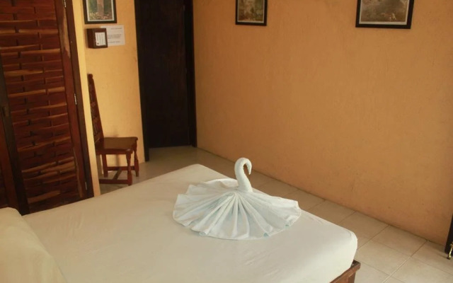 Hotel & Cabañas Zazil Kin Tulum