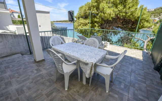 Studio Apartments Ivica