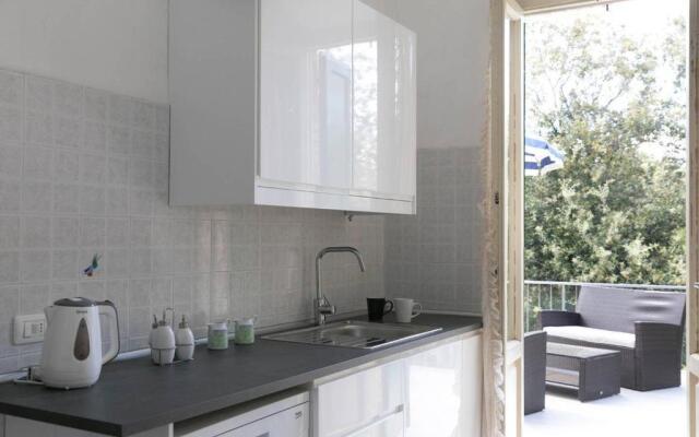 ALTIDO Bright 3BR Villa with terrace nearby the beach
