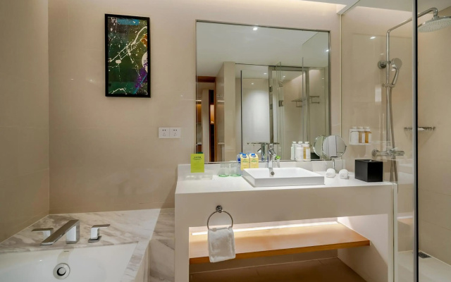 Holiday Inn Shanghai Hongqiao Central by IHG