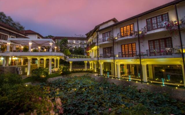 Mahaweli Reach Hotel