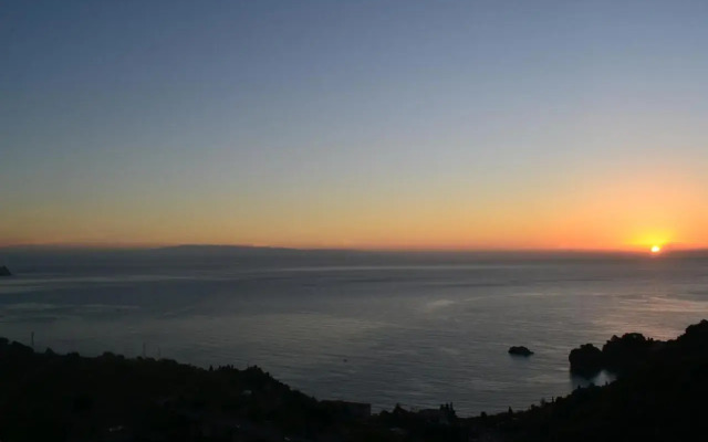 Charming Place 2 Taormina