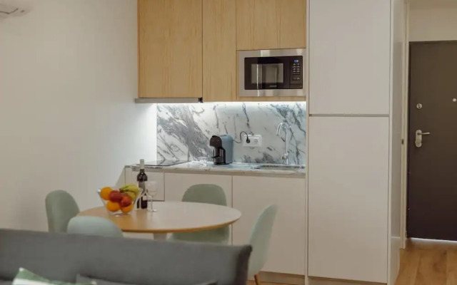 Courtyard Oporto Design Apartment L With Terrace