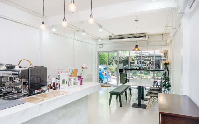 Rabbitat Hostel