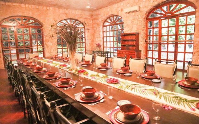 HACIENDA HISTÓRICA Blanca Flor Del Siglo XVI