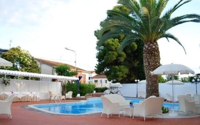 Hotel Taverna Dei Re
