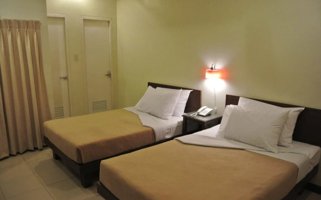 Governor Forbes Inn - Manila City Center