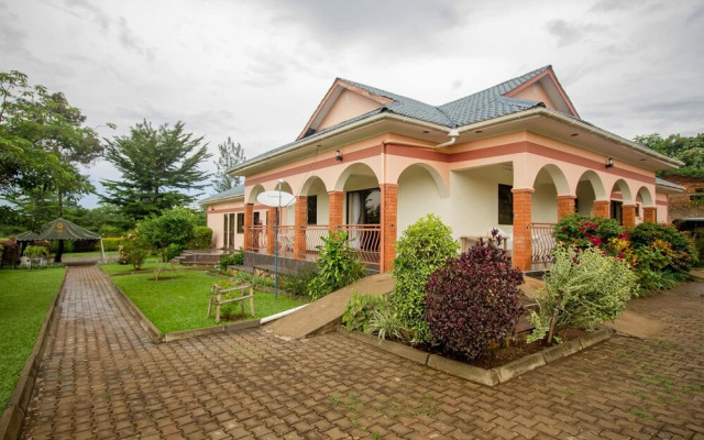 Kanfi Hotel