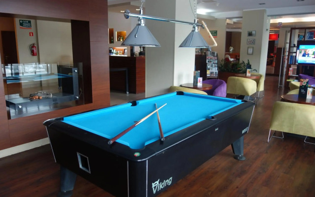 DeSilva Inn Katowice Airport