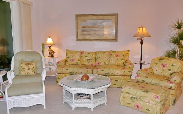 Quiet, Gated Community With Pool and Tennis Courts