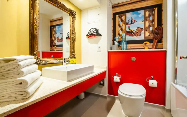 LEGOLAND Windsor Resort Hotel